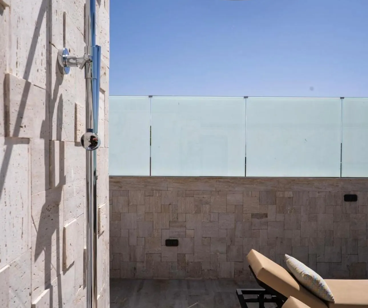 Triplex De Luxe Ocra Piscine Privee Villa Marrakesh Morocco